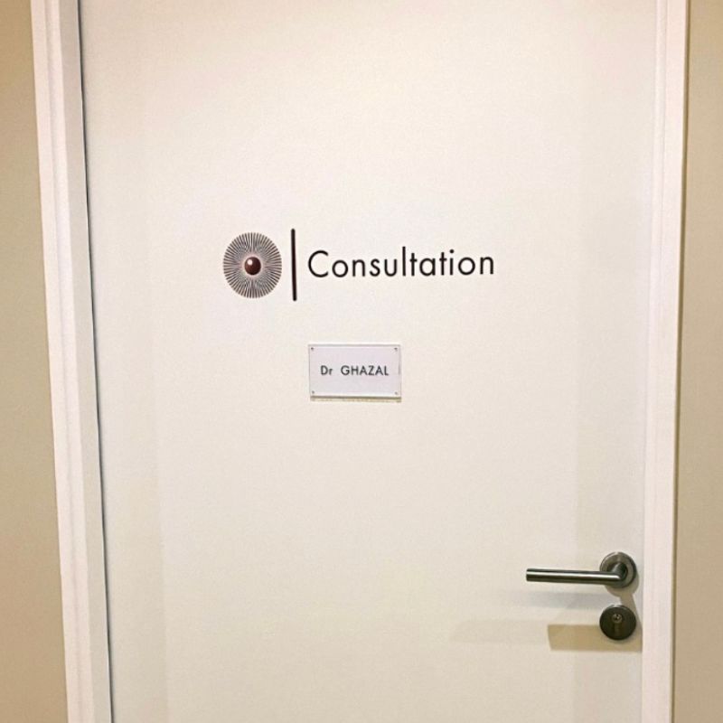 Plaque de consultation