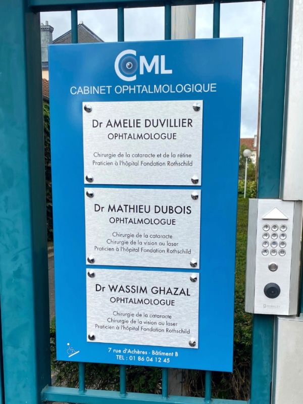 Plaque professionnelle extérieure